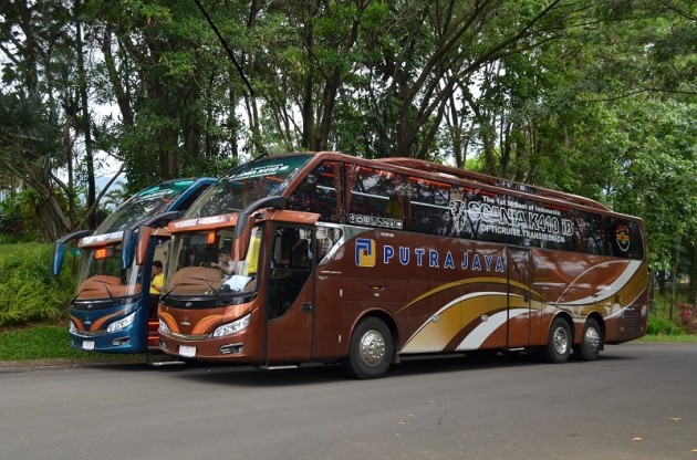 Foto - Ini Spesifikasi Bus Mewah Scania K410IB/6x2*4 Opticruise PO Putra Jaya Makassar