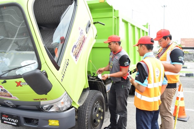 Foto - Hino Dutro Safety Driving Competition 2017 Mendarat di Medan