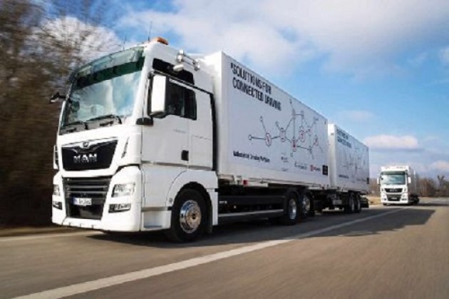 Foto - MAN Truck & Bus Uji Coba Truk Platooning di Rute Munich-Nuremberg