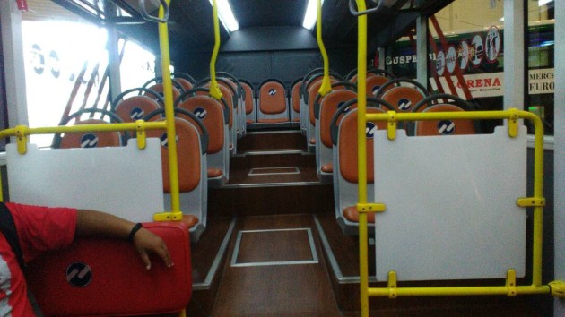 Foto - Bus Low Entry Transjakarta Diisi Merk Mercedes-Benz dan Scania