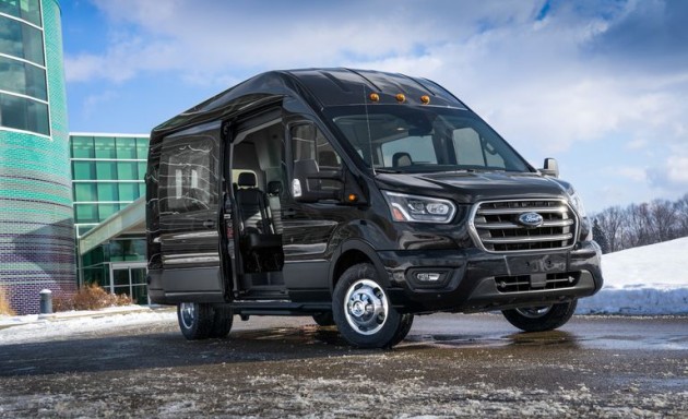 Foto - Ford Transit Edisi 2020 Gunakan Fitur All Wheel Drive dan Mesin Baru