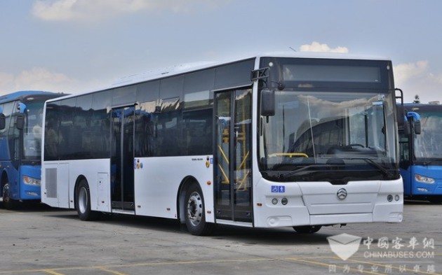 Foto - Pameran Busworld Kortrijk 2017: Golden Dragon Hadirkan 3 Tipe Bus Terbaru