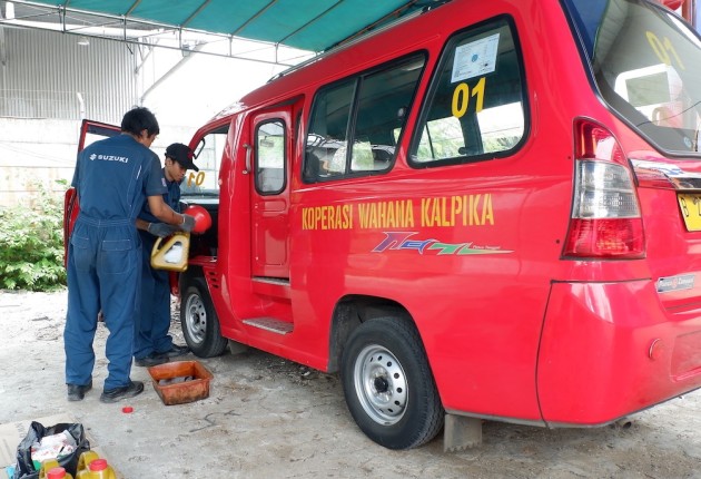 Foto - Suzuki Gelar Program Servis Gratis untuk 500 Angkot di Jakarta