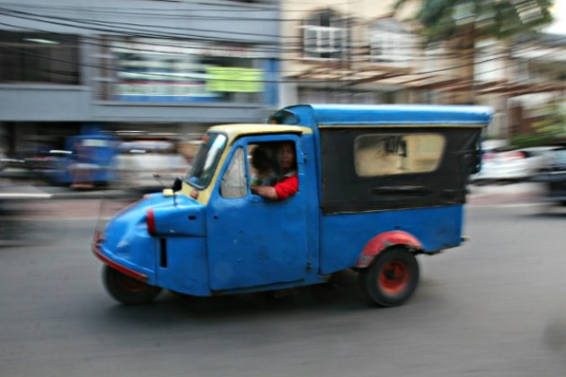 Foto - Daihatsu Midget, Kei-Car Yang Jadi Bemo