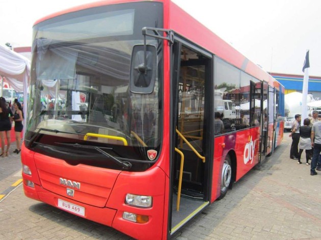 Foto - Sejarah Bus Tipe Lower Deck di Indonesia (II), Ramai Lewat Pameran