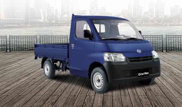 Foto - Suzuki New Carry VS Daihatsu Gran Max PU, Pilih Yang Mana?