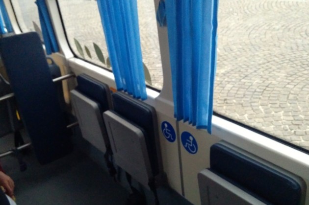 Foto - Impresi Singkat Ujicoba Bus Listrik Lower Deck, Mirip Metromini?