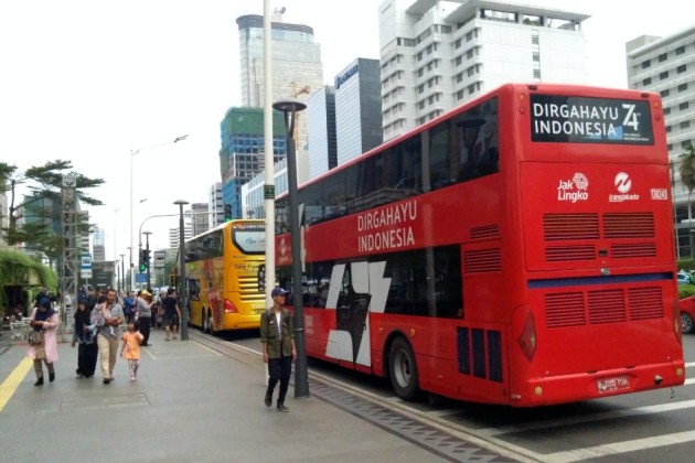 Foto - Bukan Saja Bus Listrik, Bus Tingkat Juga Diserbu Wisatawan