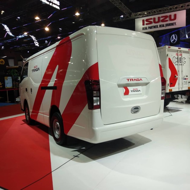 Foto - Isuzu Pamerkan Traga Blind Van, Menguji Animo Masyarakat