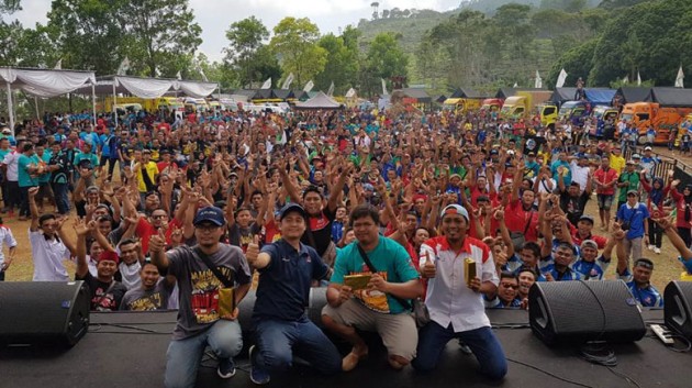 Foto - Canter Mania Indonesia Community Gelar Jamnas dengan Pamer Kendaraan Mitsubishi Fuso