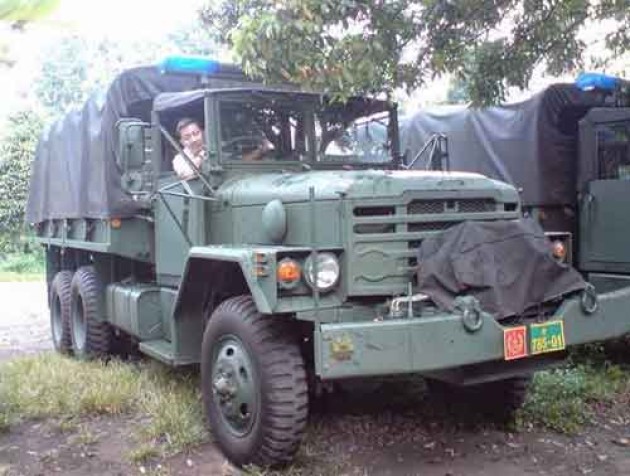 Foto - M35: Truk Militer Legendaris Yang Menolak Tua