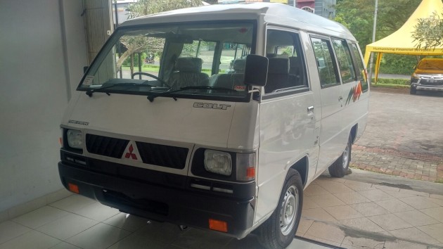 Foto - Mitsubishi L300 (2) Merajai Pasar Dengan Mesin Diesel