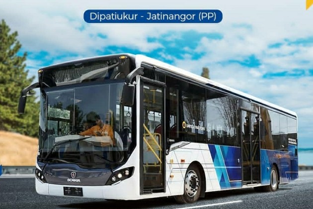 Foto - Bus Lower Deck Bandung, Jadi Armada Ramah Lansia dan Difabel