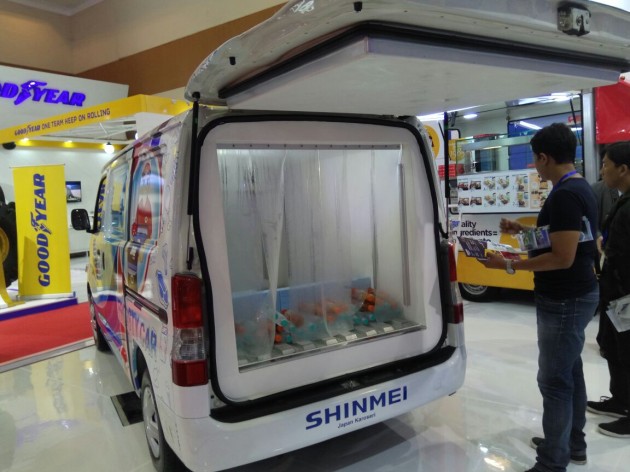 Foto - GIICOMVEC : Shinmei Hadirkan Mobil Pendingin Dengan Kompresor Pendingin Listrik