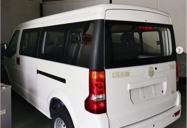 Foto - DFSK Siapkan Minivan untuk Bisnis Shuttle, Travel dan Antar-Jemput