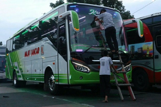 Foto - Bus PO Maju Lancar Wonosari Ini Bergaya Ala New Patriot