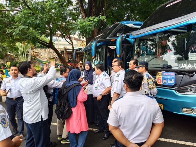 Foto - Sidak Bus Pariwisata : Jangan Asal Cari Murah. Cek Kondisi Armadanya!