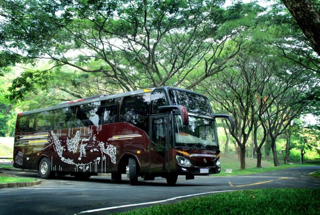 Foto - Reborn! Bus New Patriot Buatan Karoseri Morodadi Prima Malang, Bergaya Simpel dan Elegan