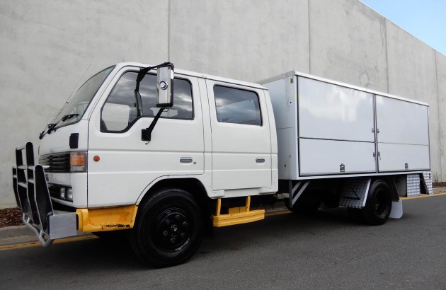 Foto - Mazda T3500 dan T4000, Canggih Tapi Tak Bertahan Lama