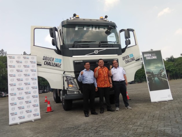 Foto - Volvo Truck Seleksi Driver Teririt Indonesia Untuk Kompetisi di Swedia