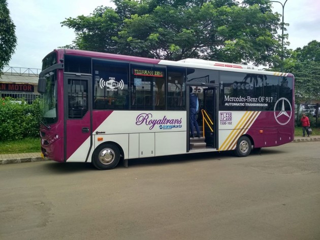 Foto - Besok, Bus Midi Mercedes-Benz OF 917 Diluncurkan Ulang di Pasar Indonesia