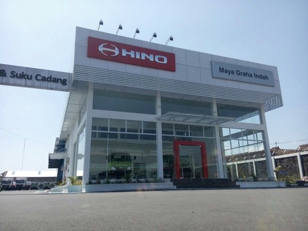 Foto - Hino Upgrade Dealer di Tasikmalaya dengan Status 3S