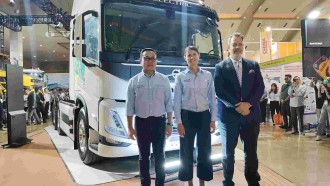 Volvo  FM Electric Resmi Meluncur, Jadi Truk Listrik 