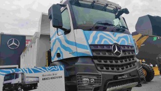 Truk Listrik Mercedes-Benz Akan Rilis Di Indonesia Tahun 2025?