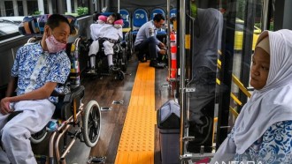 DKI Rilis Lima Bus Khusus Penumpang Disabilitas 