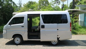 Suzuki New Carry Minibus dan Blind Van Tetap Garapan Karoseri