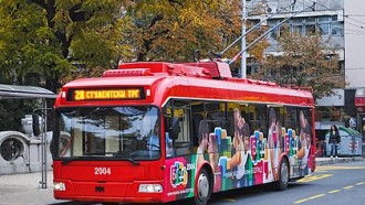 Ukraina, Jagoan Bikin Truk dan Bus