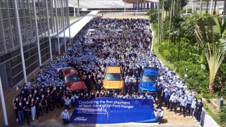 Ford Ranger Generasi Terbaru Siap Dikirim Dari Thailand