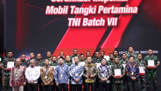 Hino Gandeng Pertamina dan TNI Sumbangsih Energi ke Pelosok Tanah Air