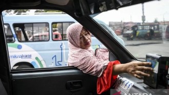 Sistem Bayar Tarif Jaklingko Akan Semakin Canggih