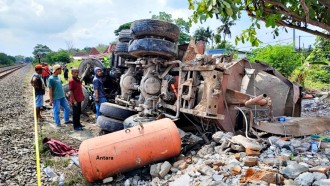 PT KAI Proses Hukum Pramudi Truk Penyebab Laka Di Lintasan Kereta Api Di Jogja