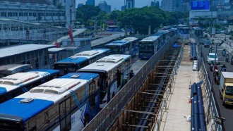 Menhub: Transportasi Umum Jakarta Contoh Bagi Solusi Kemacetan Di Kota Lain