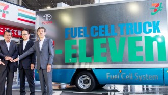 Toyota dan Seven Eleven Segera Luncurkan Truk Fuel Cell untuk Pengiriman Sandwich