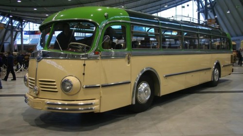 Mercedes-Benz O 6600 H, Bus Mesin Belakang Pertama Di Dunia