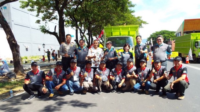 Hino Dutro Safety Driving Competition Sapa Warga Manado