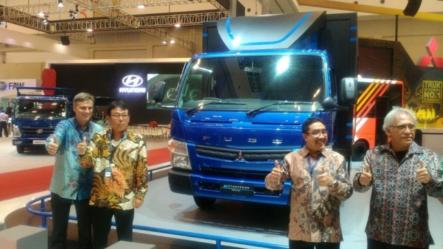Sepanjang 2017, Daimler Trucks Pasarkan 37.600 Unit Truk di Indonesia