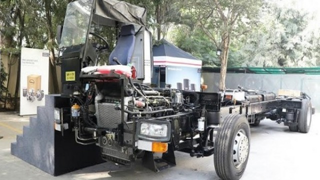 MAN Rilis 2 Chassis Bus Anyar Mesin Depan untuk Pasar India, Salah Satunya Bus Tronton