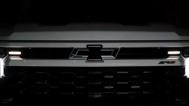 Teaser Chevrolet Silverado ZR2 Merebak, Disebut Pikap Siap Off-Road 