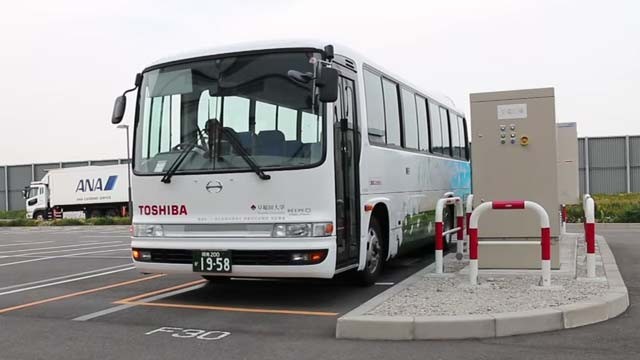  Toshiba Sukses Ujicoba Bus Listrik dengan Teknologi Baterai Pengisian Cepat di Bandara Haneda