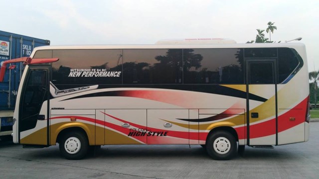 Karoseri Trijaya Union Hadirkan Bus Medium Falcon mD