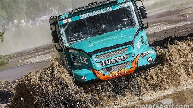Pembalap Truk Iveco Tampil Sangat Dominan di Stage 5 Dakar Rally 2017
