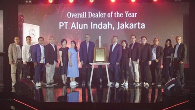 PT Alun Indah Mendapat Predikat Dealer Of The Year Dari DCVI