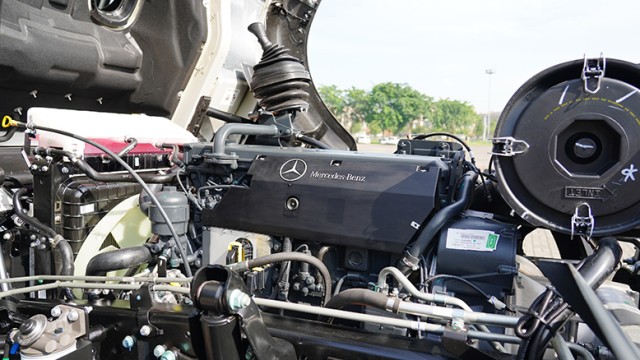 Komponen Yang Membuat Mercedes-Benz Axor Euro 4 Punya Interval Servis Lebih Panjang 