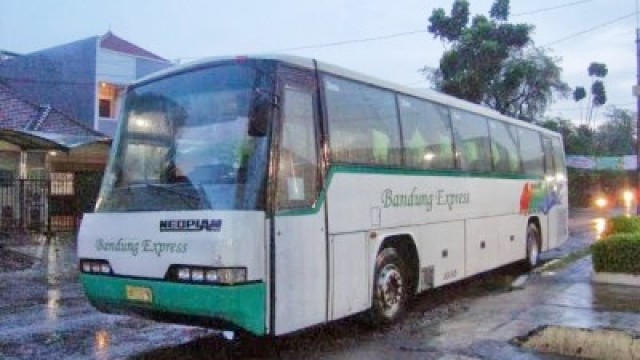 Neoplan, Bodi Bus Paling Nyaman Di Indonesia?