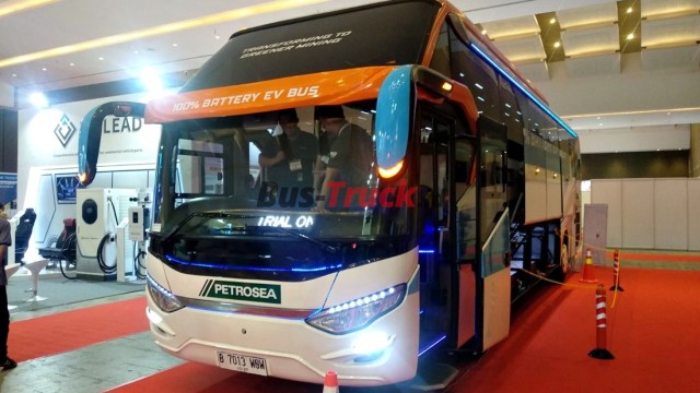 Harapan Besar Konversi Bus Listrik 