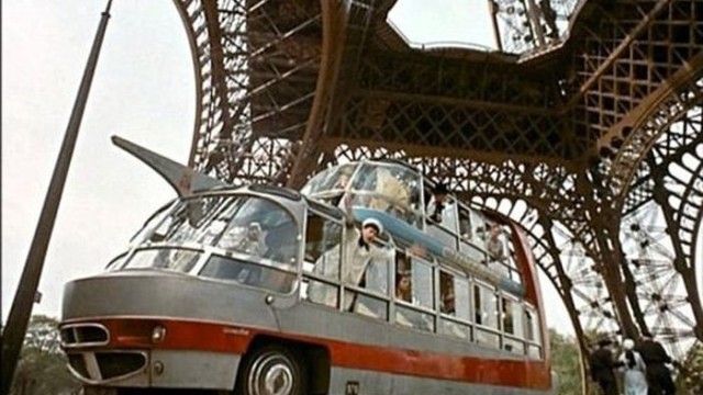Penyelamatan Bus Turis Cityrama Khas Paris Yang Terakhir 